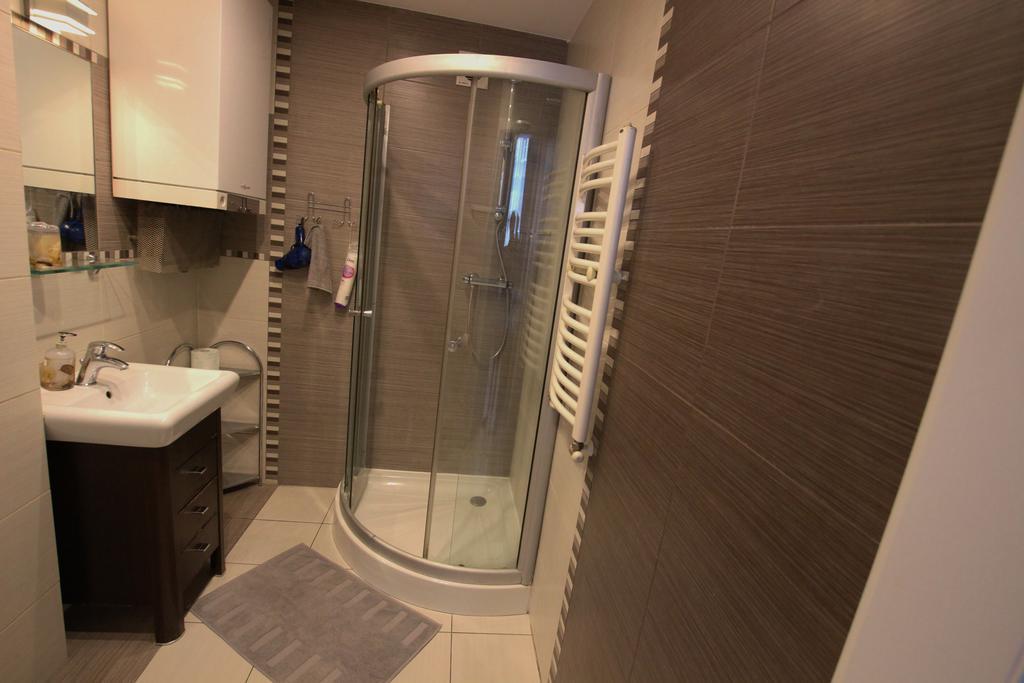 Rainbow Apartments 2 Krakow Ngoại thất bức ảnh