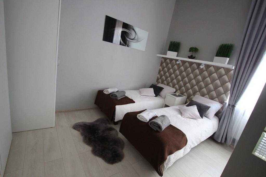 Rainbow Apartments 2 Krakow Ngoại thất bức ảnh