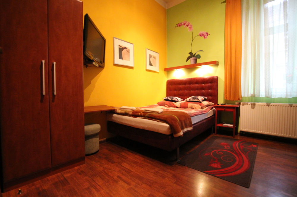 Rainbow Apartments 2 Krakow Ngoại thất bức ảnh